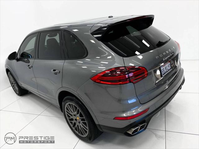 2017 Porsche Cayenne Turbo AWD 4dr SUV