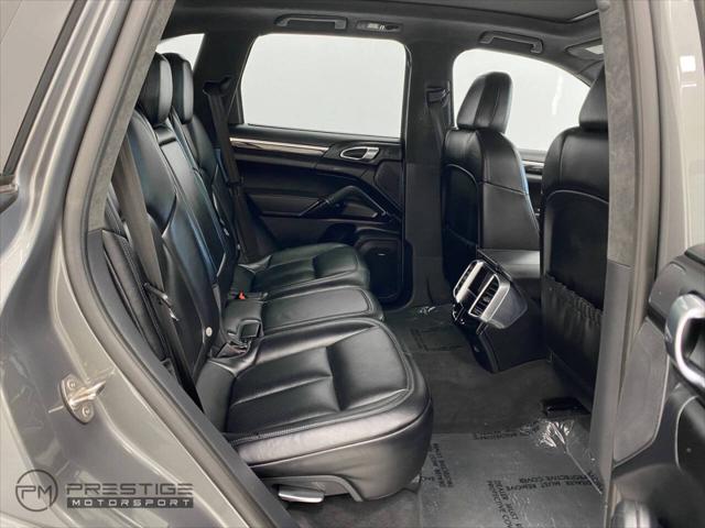2017 Porsche Cayenne Turbo AWD 4dr SUV