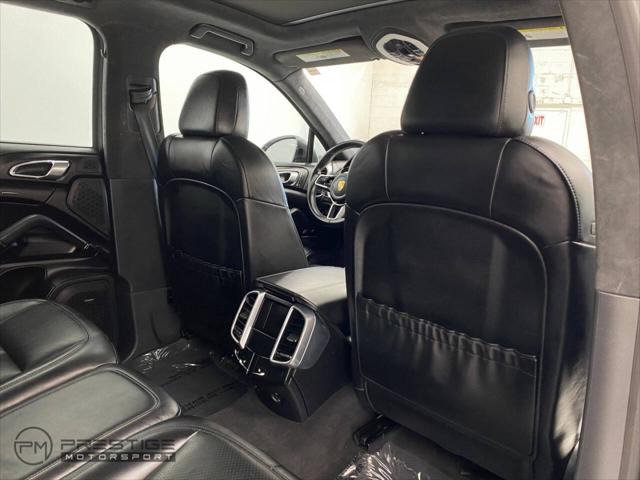 2017 Porsche Cayenne Turbo AWD 4dr SUV