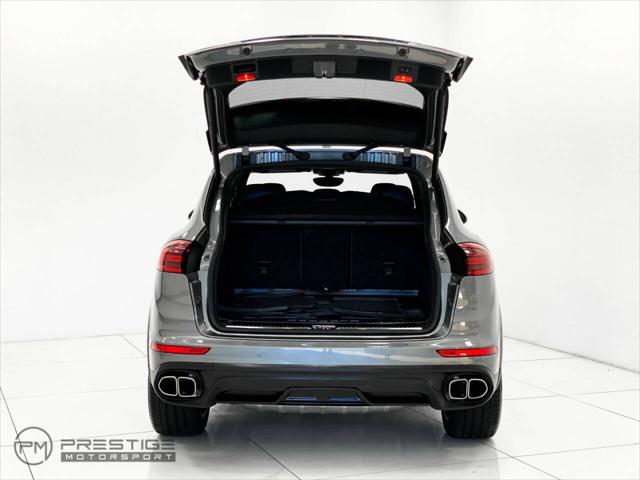 2017 Porsche Cayenne Turbo AWD 4dr SUV