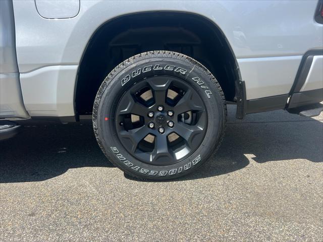2026 Ram 1500 Express Crew Cab 4x4 5'7" Box