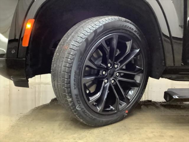 2026 Jeep Grand Wagoneer Summit Reserve 4x4