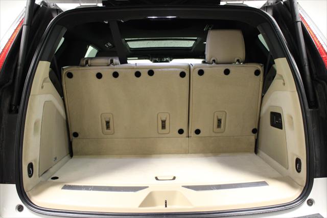 2022 Cadillac Escalade 4WD Premium Luxury