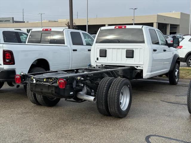 2026 RAM Ram 5500 Chassis Cab RAM 5500 TRADESMAN CHASSIS CREW CAB 4X4 84 CA