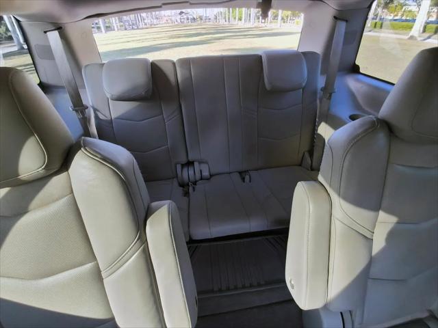 2016 Cadillac Escalade Luxury Collection