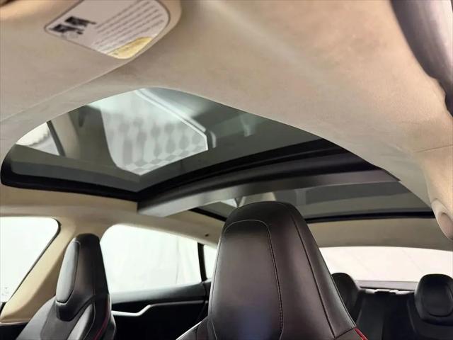 2013 Tesla Model S Performance