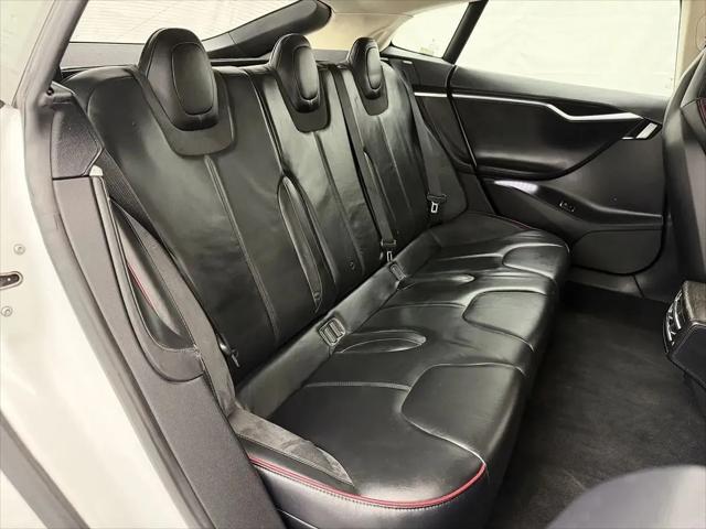 2013 Tesla Model S Performance