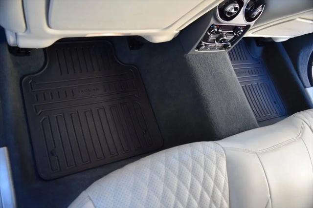 2019 Jaguar XJ Collection
