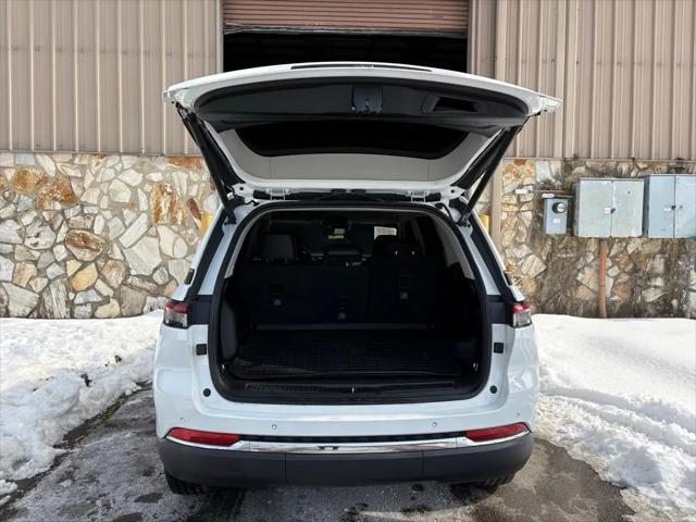 2022 Jeep Grand Cherokee Limited 4x4