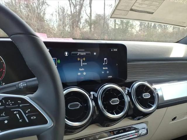 2026 Mercedes-Benz GLB 4MATIC