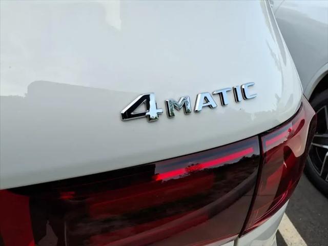2026 Mercedes-Benz GLB 4MATIC