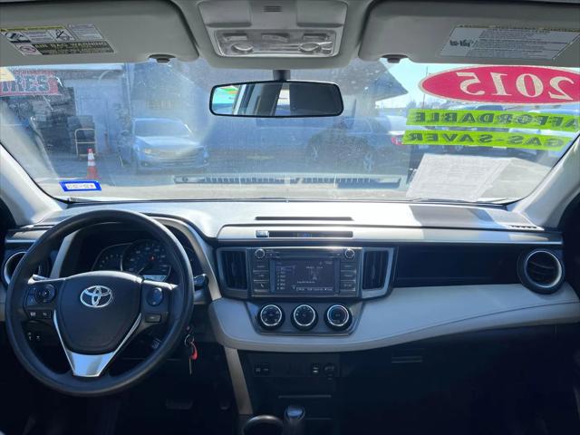 2015 Toyota RAV4 LE
