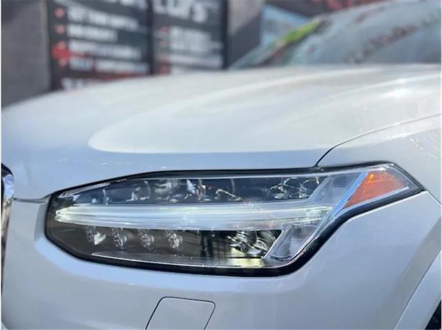 2019 Volvo XC90 T6 Momentum