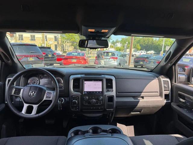2022 Ram 1500 Classic Warlock Crew Cab 4x4 5'7" Box