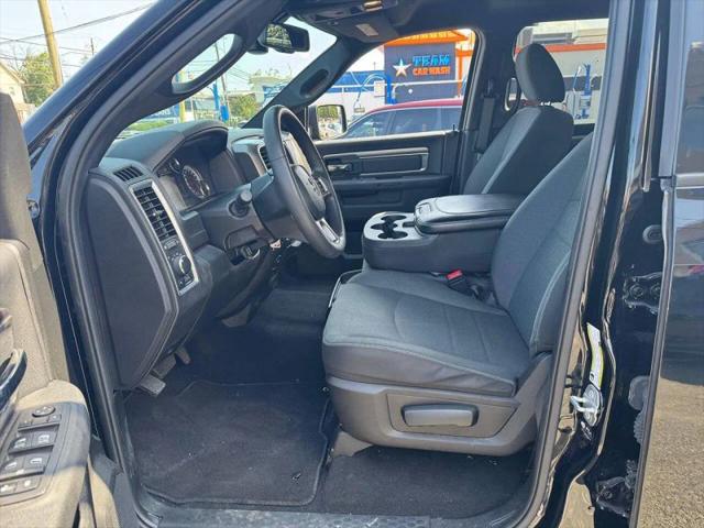 2022 Ram 1500 Classic Warlock Crew Cab 4x4 5'7" Box
