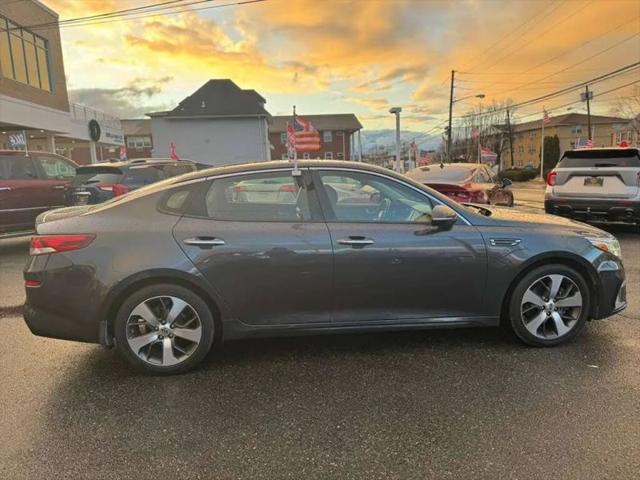 2019 Kia Optima S