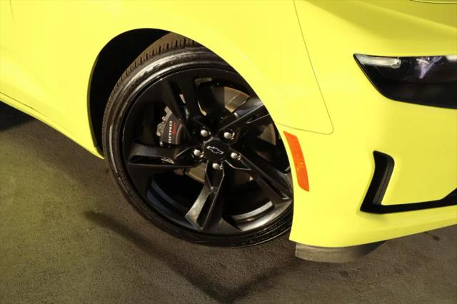 2021 Chevrolet Camaro RWD Coupe LT1