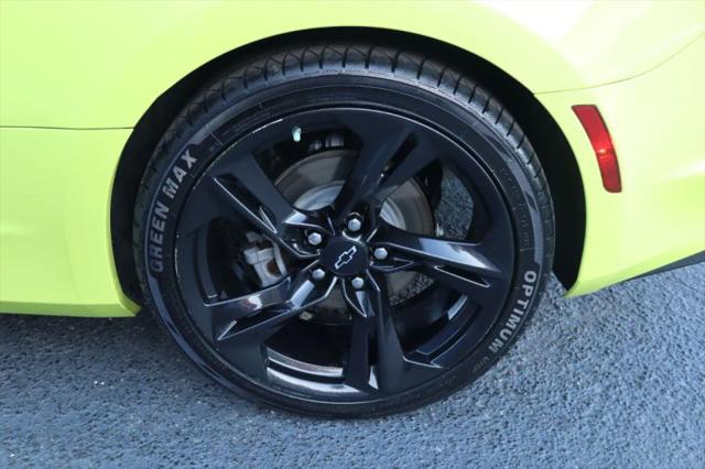 2021 Chevrolet Camaro RWD Coupe LT1
