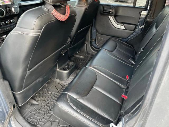 2017 Jeep Wrangler Unlimited Sahara 4x4