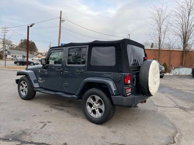 2017 Jeep Wrangler Unlimited Sahara 4x4