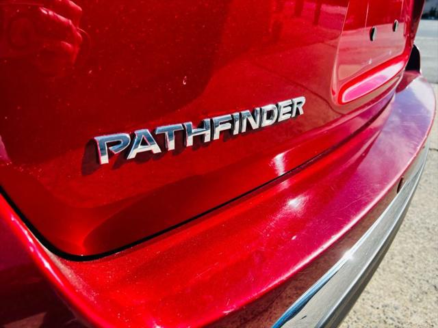 2020 Nissan Pathfinder SL 2WD
