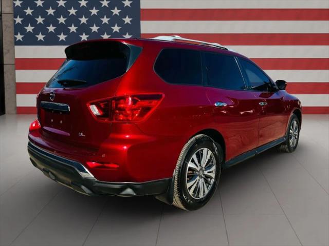 2020 Nissan Pathfinder SL 2WD