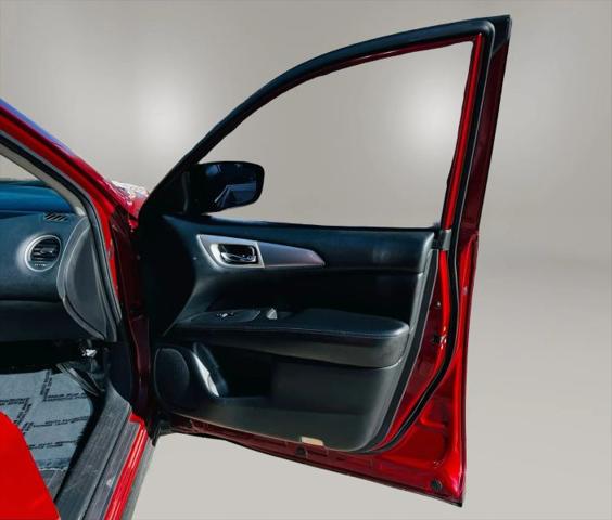 2020 Nissan Pathfinder SL 2WD