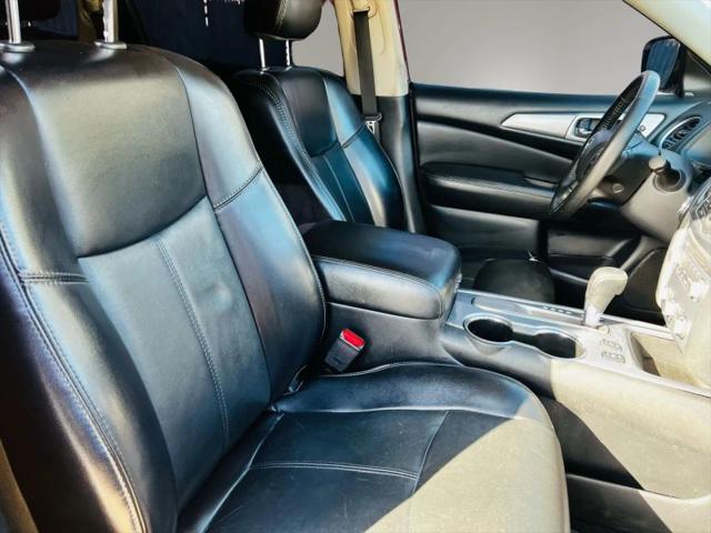 2020 Nissan Pathfinder SL 2WD