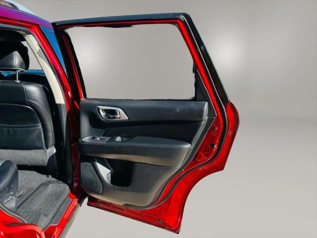 2020 Nissan Pathfinder SL 2WD