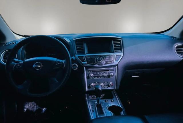 2020 Nissan Pathfinder SL 2WD