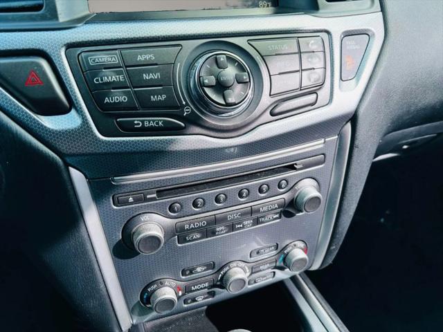 2020 Nissan Pathfinder SL 2WD