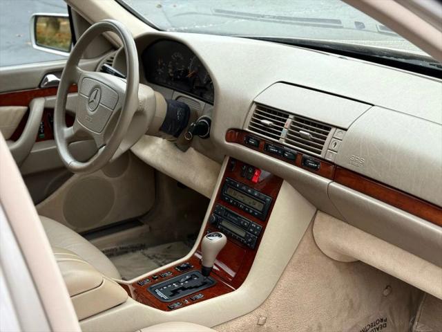 1999 Mercedes-Benz S 320 S 320