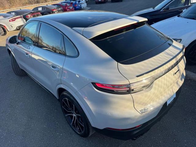 2021 Porsche Cayenne Base