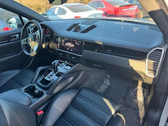 2021 Porsche Cayenne Base