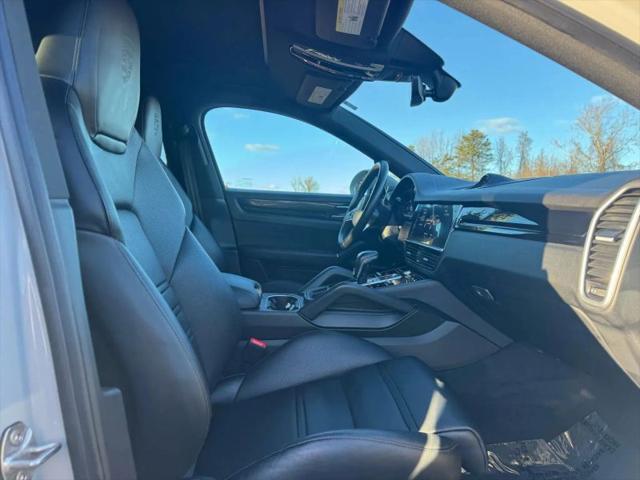 2021 Porsche Cayenne Base