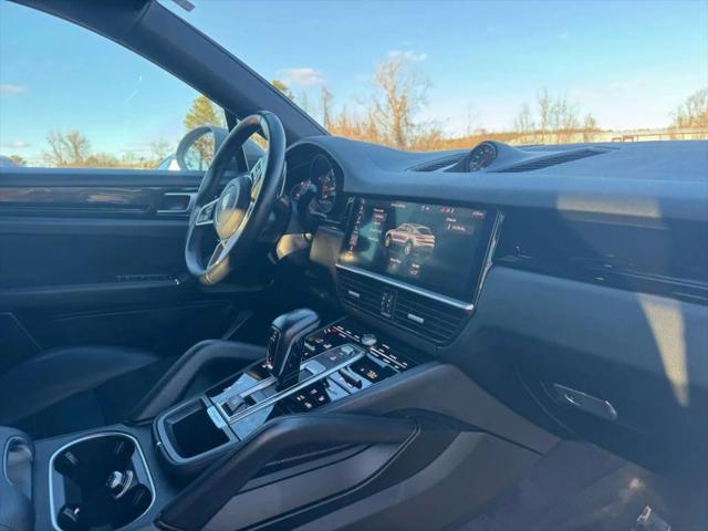 2021 Porsche Cayenne Base