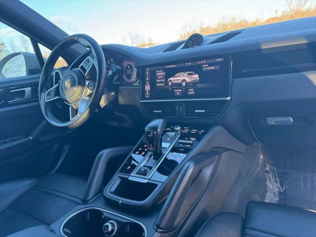 2021 Porsche Cayenne Base