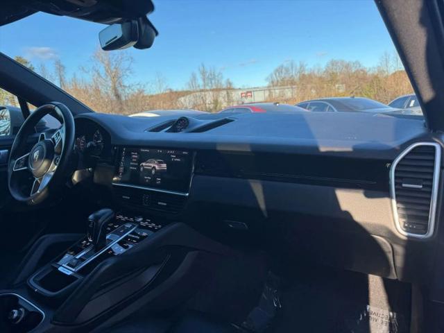 2021 Porsche Cayenne Base