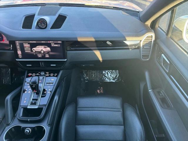 2021 Porsche Cayenne Base