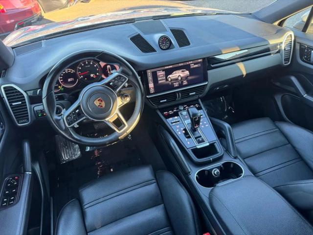 2021 Porsche Cayenne Base