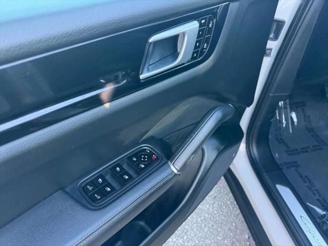 2021 Porsche Cayenne Base