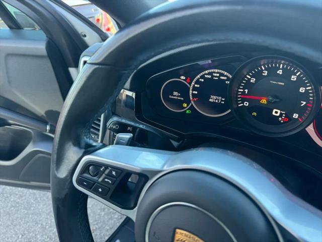 2021 Porsche Cayenne Base