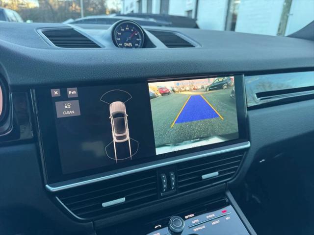 2021 Porsche Cayenne Base