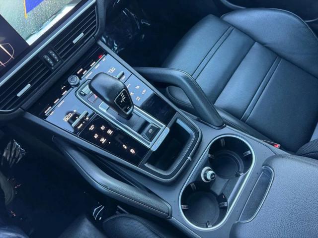 2021 Porsche Cayenne Base