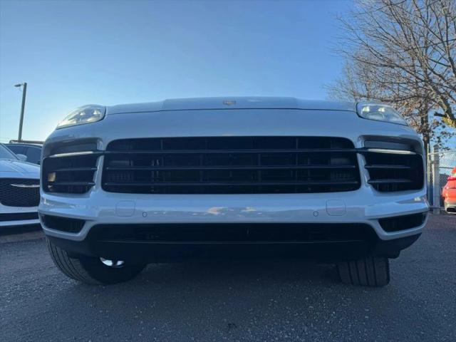 2021 Porsche Cayenne Base