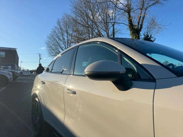 2021 Porsche Cayenne Base