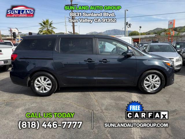 2017 Kia Sedona LX