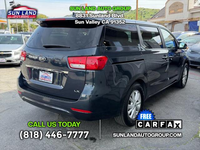2017 Kia Sedona LX
