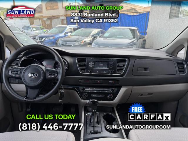 2017 Kia Sedona LX