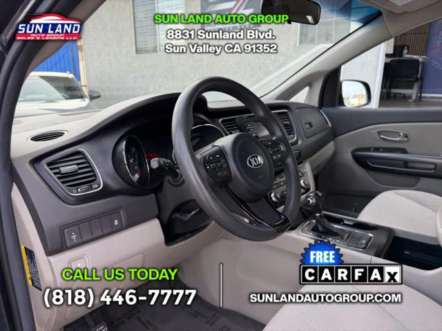 2017 Kia Sedona LX